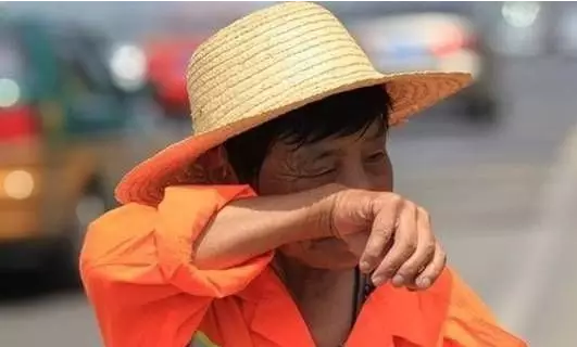 凌晨4点广州发生的这一幕，震惊所有广州人